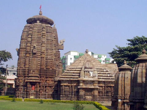 next to Mukatesvara temple 