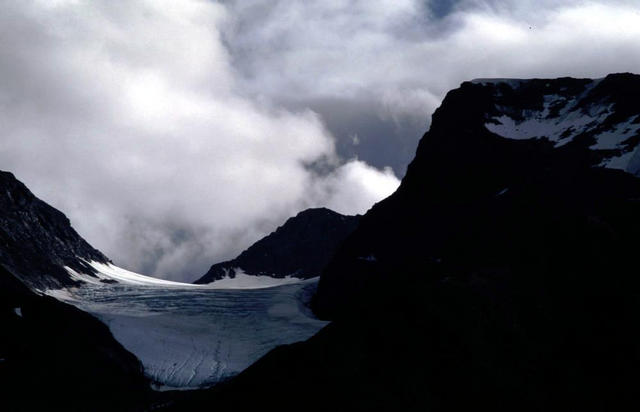 Blick auf die Akka Gletscher 