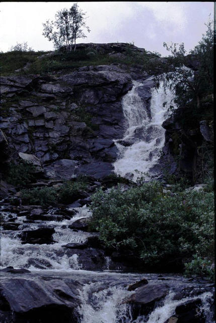 Wasserfall am Weg